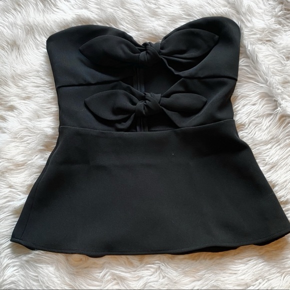 Tie Front Peplum Top - Picture 2 of 6